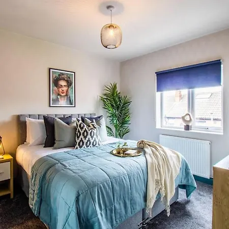 شقة Cobden House - 5 Bed, 5 En-suite