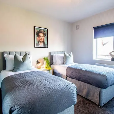 Cobden House - 5 Bed, 5 En-suite ليدز